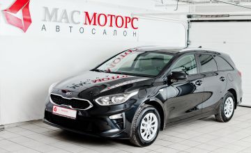 Kia Ceed SW Черный
